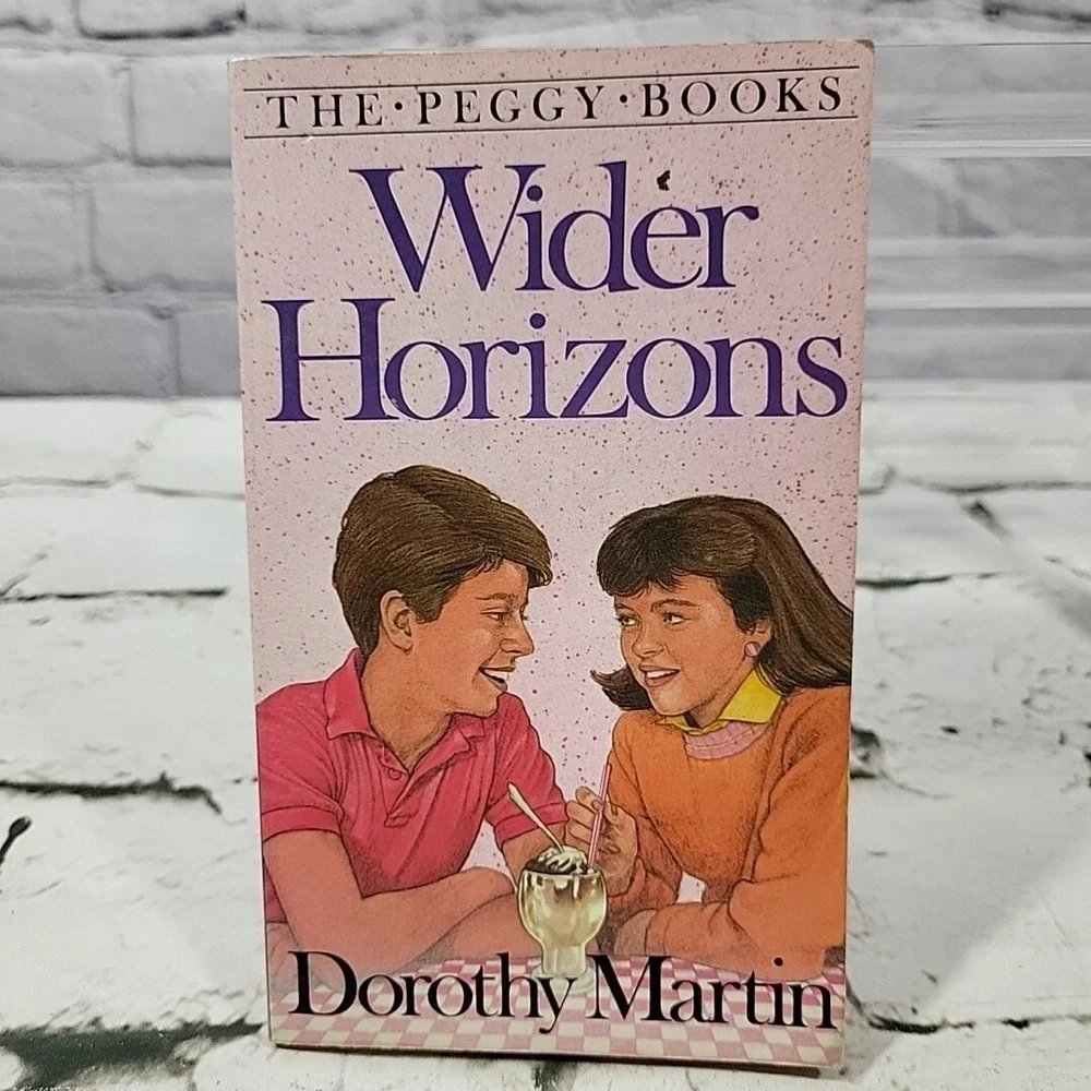WIDER HORIZONS By Dorothy Martin The Peggy Books 1985 Vintage Paperback Book